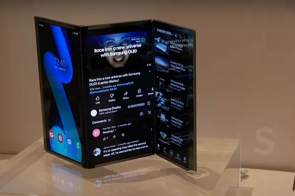 Samsung Pamerkan Ponsel Lipat Tiga Flex G dan Flex S di MWC 2025