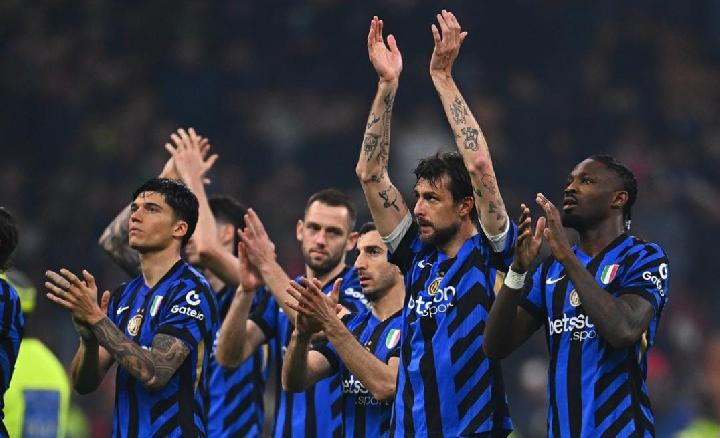 Klasemen Serie A Jelang Torino vs Inter dan Napoli vs Genoa: Perebutan Scudetto Memanas